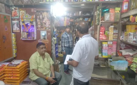 राज्य स्तरीय खाद्य सुरक्षा टीम ने स्वरूपगंज में खाद्य पदार्थ के भरे सैंपल: भगवती जनरल स्टोर से लिए घी के सैम्पल