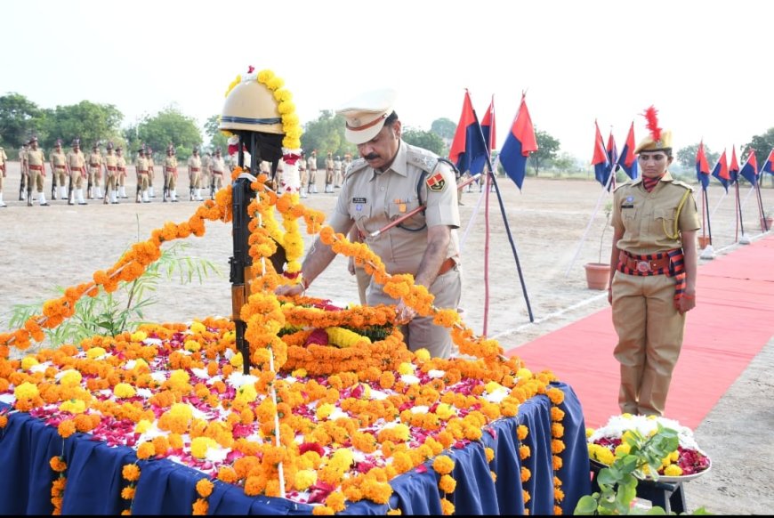 शहीदों को दी श्रद्धांजलि, जवानों ने किया 21 यूनिट रक्तदान कर पौधारोपण कार्यक्रम आयोजित