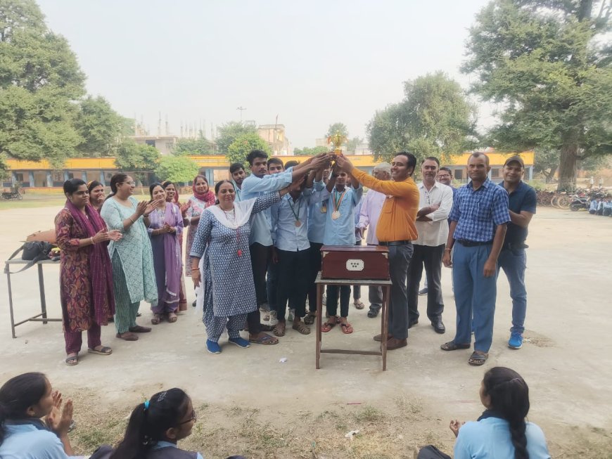 जिला एथलेटिक्स प्रतियोगिता के विजेता विद्यार्थियों को किया सम्मानित