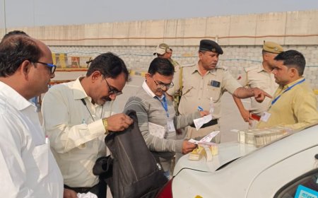 रामगढ़ विधानसभा उपचुनाव को लेकर पुलिस ने की बड़ी कार्यवाही: नाकाबंदी के दौरान 7 लाख 70 हजार नगदी जब्त