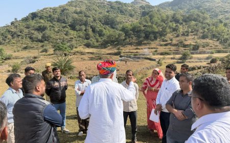 जालौर सिरोही सांसद लुंबाराम चौधरी ने सालगांव बांध को लेकर ली अधिकारियों की बैठक