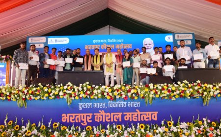 भरतपुर कौशल महोत्सव में 2,400 से अधिक युवाओं को नौकरी मिली ,युवाओं का कौशल विकास कर विभिन्न विधाओं से जोडा जायेगा - केन्द्रीय राज्य मंत्री