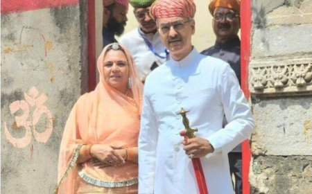 77 वें महाराणा के रूप में विश्वराज सिंह मेवाड़ का होगा राजतिलक,25 नवंबर चित्तौड़ दुर्ग के फतेह प्रकाश महल मैं राजतिलक होगा