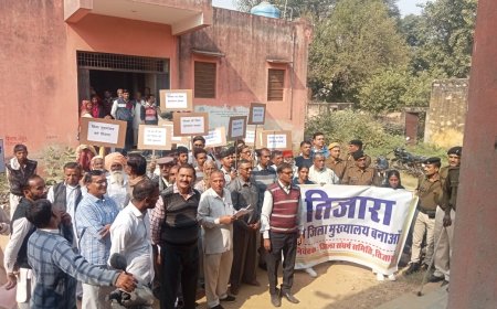 तिजारा को जिला मुख्यालय बनाने को लेकर निकाली गई विशाल जन रैली