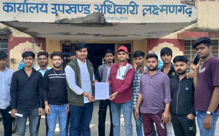 प्राचार्य पर छात्र-छात्राओं के साथ अभद्र व्यवहार व जाति सूचक शब्दों व मनमानी का लगायाआरोप,उपखंड अधिकारी को सोपा ज्ञापन