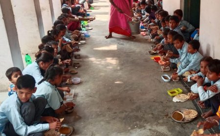 सरकारी विद्यालयों में कुक कम हेल्पर को 11 माह से  अल्प मानदेय का इंतजार: काम छोड़ने को मजबूर