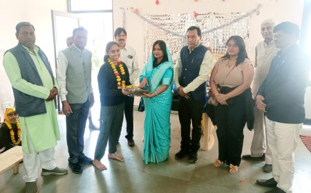 भामाशाओं द्वारा बच्चो को गर्म वस्त्र किए वितरित