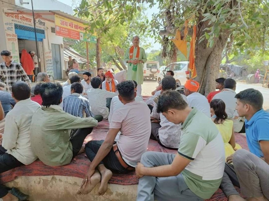 बाप पार्टी के नेता आपस में लड़ रहे, खुद के भले में लगे आदिवासियों का क्या भला करेंगे : हेमंत मीणा