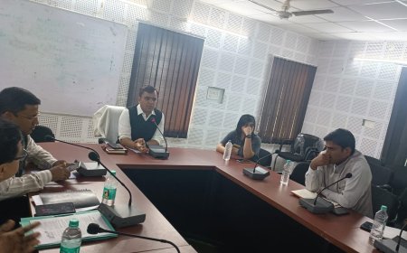 राज्य सरकार का एक वर्ष पूर्ण होने के उपलक्ष में कार्यक्रमों का हो भव्य आयोजन: एडीएम ने अधिकारियों को दिए निर्देश