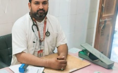 डॉक्टर पूर्ण चौधरी बने नारायणपुर सीएचसी चिकित्सा प्रभारी,  ग्रामीणों ने लड्डू बांटकर किया भव्य स्वागत