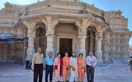 पुलक मंच की सम्मेद शिखर की धार्मिक तीर्थ यात्रा हुई सम्पन्न