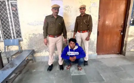 सोशल मीडिया पर आपत्तिजनक पोस्ट डालने वाले आरोपी को नौगांवा ​​​​​​​पुलिस ने किया गिरफ्तार