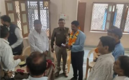 शहजाद खा वेलीम का नर्सिंग आफिसर में चयन होने पर किया फूल मालाओ से स्वागत