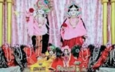 मौसम बदलने के साथ भगवान ने भी बदली पोशाक, ठंड को लेकर गर्म वस्त्र पहनाए, भोग में मेवा के लड्डू