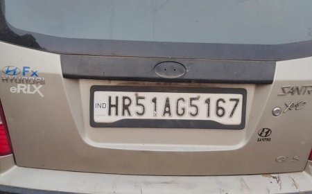 सेंट्रो कार से एक गाय व एक बछड़ा जब्त,अंधेरे का फायदा उठाकर चालक फरार