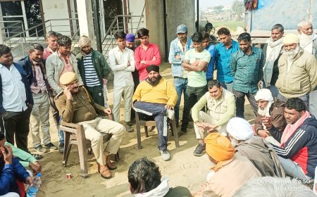 बिजली कटौती को लेकर ग्रामीणों का फूटा गुस्सा,रामगढ़ के बीजवा में ग्रामीणों ने किया प्रदर्शन