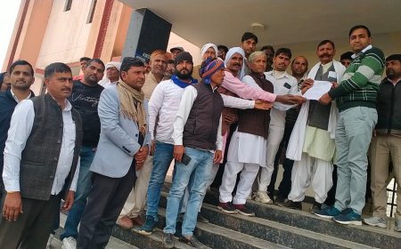 केन्द्रीय गृह मंत्री के बयान के विरोध में मेघवाल समाज ने तहसीलदार को सौंपा ज्ञापन