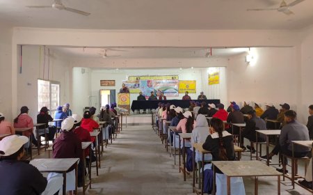 श्री रांगेय राधव महाविद्यालय में एनएसएस  शिविर का समापन