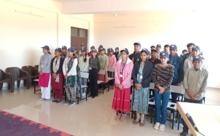 राष्ट्रीय सेवा योजना के विशेष शिविर का हुआ आरम्भ,  जिला युवा अधिकारी ने युवाओं को प्रदान किए देश को विकसित बनाने के सूत्र