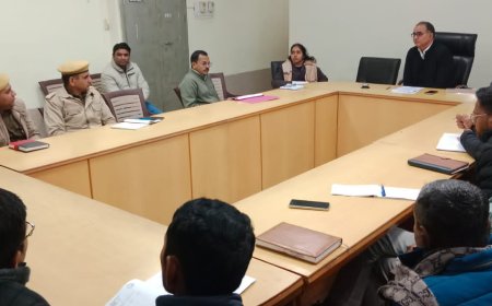 रायसिंहनगर: राष्ट्रीय सड़क सुरक्षा माह का आगाज,  मिनी सचिवालय सभागार में बैठक का हुआ आयोजन