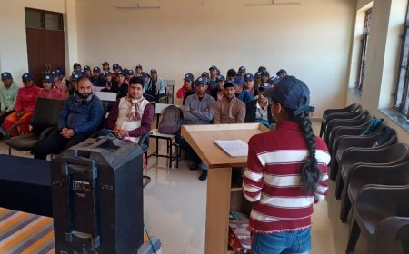 विशेष शिविर के दूसरे दिन युवाओं ने NSS गार्डन के लिए किया श्रमदान