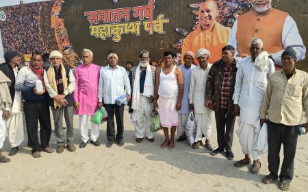 शेखावाटी के श्रद्धालुओं ने संगम पर महाकुम्भ में आस्था की डुबकी लगाई