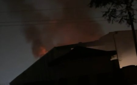 नीमराना रीको औधोगिक क्षेत्र में  मेटल कंपनी में भीषण आग:  दमकलों ने चार घंटे की मशक्कत के बाद पाया काबू