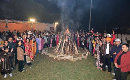 पंजाबी समाज ने मनाया लोहड़ी का त्योहार, महिला शक्ति का किया गठन