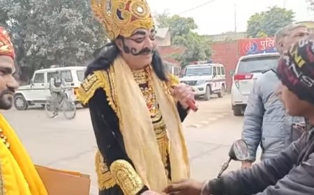 वैर की सड़कों पर लोगों को जागरूक करने के लिए घूम रहे है यमराज
