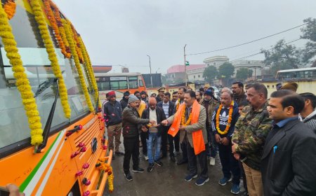 प्रयागराज के लिए दातागंज से शुरू हुई रोडवेज की बस