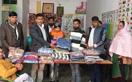 रोटी बैंक द्वारा परमार्थ दिव्यांग एवं जनकल्याण संस्थान के बच्चों को किए गए कंबल वितरित