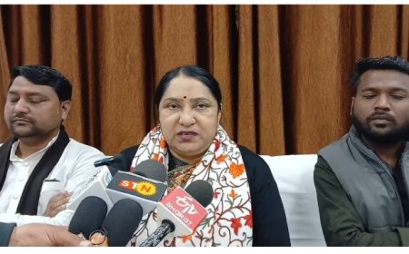 राष्ट्रीय सफाई कर्मचारी आयोग की उपाध्यक्ष के निर्देश सफाई कर्मियों को दूसरे कार्य से हटाए