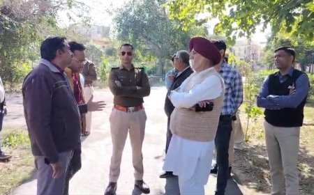 कंपनी बाग में संदिग्ध लोगों की तलाश में पुलिस की गश्त