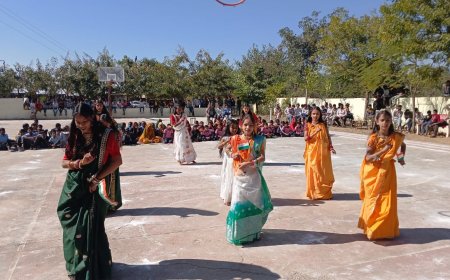 राजकीय उच्च माध्यमिक विद्यालय गुरला में 76 वां गणतंत्र दिवस बड़े हर्षोल्लास पूर्वक मनाया