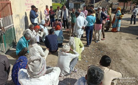 नौगावा के मौहम्मदपुर मे पानी के लिए एक माह से तरस रहे ग्रामीण:  प्रशासन बना मौन