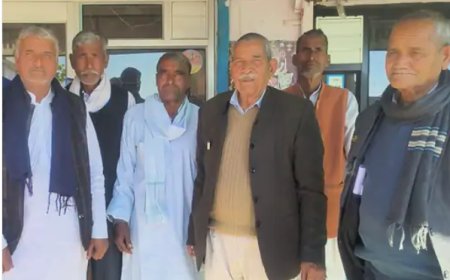 रामबास ग्राम पंचायत को गोविंदगढ़ नगरपालिका में शामिल करने की मांग को लेकर प्रतिनिधिमंडल ने अलवर सांसद को सौंपा ज्ञापन