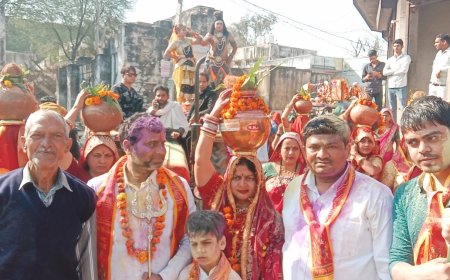 शेरावाली माता की मूर्ति प्राण प्रतिष्ठा महोत्सव से पूर्व निकाली कलश यात्रा