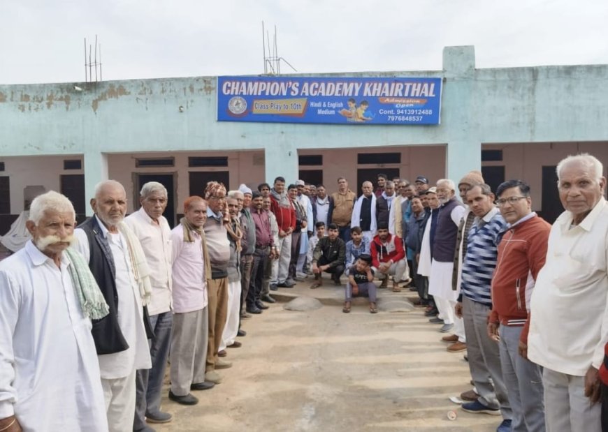 सैनी सभा भवन खैरथल में क्रांति ज्योति माता सावित्रीबाई फुले की जन्म जयंती मनाई गई