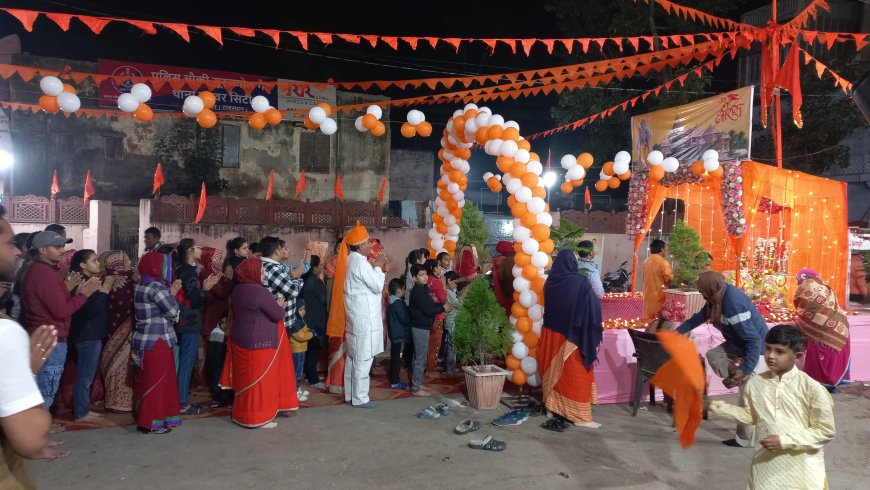 राम मंदिर प्राण प्रतिष्ठा की पहली वर्षगांठ मनाई:हनुमान चालीसा पाठ और हलवे के प्रसाद का आयोजन