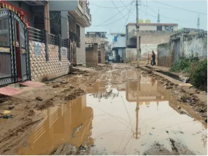 गोविंदगढ़ में ठेकेदार और स्थानीय लोगों में विवाद: थाने में अभ्रदता को लेकर की शिकायत, कहा- सड़क खोदकर छोड़ी