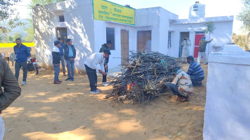 दुर्घटना में लेपर्ड की मौत: राजकीय समारोह के साथ किया दाह संस्कार