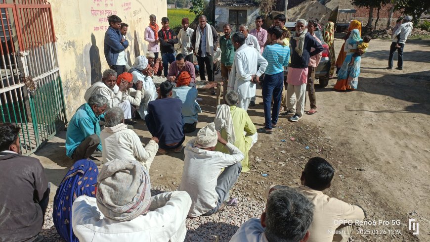 नौगावा के मौहम्मदपुर मे पानी के लिए एक माह से तरस रहे ग्रामीण:  प्रशासन बना मौन