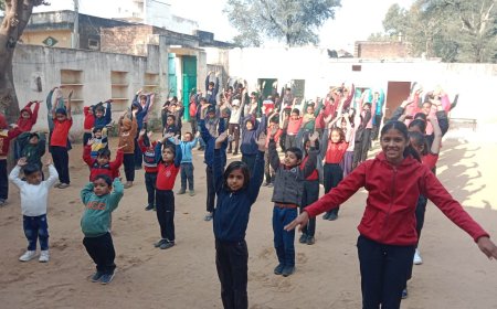 छोटे-छोटे बच्चों ने योग दिवस पर किया योगा:योग करने से हमारा शरीर तंदुरुस्त रहता है......शैतान सिंह टांक