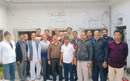 उदयपुरवाटी में नामदेव समाज के अध्यक्ष बने मुरारीलाल थेपड़ा:समाज के लोगों ने की खुशी जाहिर