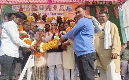 नए बजट में डीग में जिला चिकित्सालय खुलवाना और दी किले के खाई की सफाई कराकर सुरक्षा दीवाल का निर्माण मेरी प्राथमिकत- डॉ शैलेश सिंह