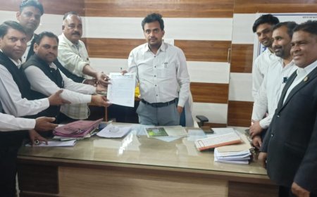 रीडर एवं लिपिक पद खाली, पक्षकारों को हो रही परेशानी