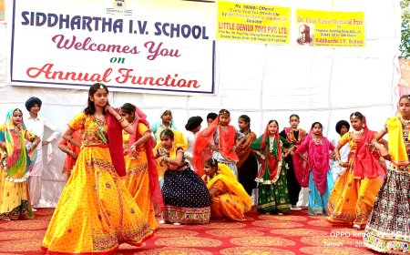 नौगांवा  सिद्धार्थ आईवी विद्यालय के प्रांगण में थर्ड वार्षिक उत्सव समारोह का हुआ आयोजन