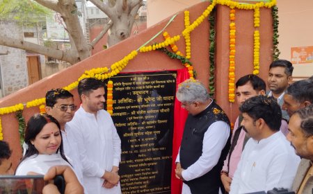 केंद्रीय मंत्री अलवर सांसद भूपेंद्र यादव ने मुंडावर कस्बे के श्रीकृष्णनगर में उपस्वास्थ्य केंद्र का किया  उद्घाटन