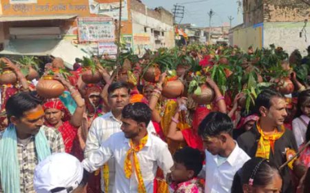 मूर्ति प्राण प्रतिष्ठा कार्यक्रम का भव्य आगाज:351 महिलाओं ने निकाली कलश यात्रा