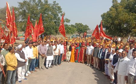 नौरंगपुरा से श्री बूढ बालाजी धाम तक निकली ऐतिहासिक कलश यात्रा, पुष्प वर्षा के साथ  जगह-जगह हुआ स्वागत